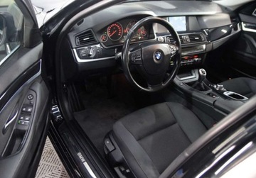 BMW Seria 5 F10-F11 Touring 520d 184KM 2011 BMW Seria 5 Kombi_Panoramiczny dach_Nawigacja_Podgrzewane fotele 2.0 Diesel, zdjęcie 12
