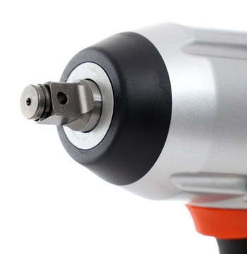 АККУМУЛЯТОРНЫЙ БЕСЩЕТОЧНЫЙ УДАРНЫЙ КЛЮЧ 20 В 450 НМ 2000 ОБ/МИН X-СЕРИЯ