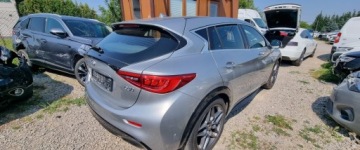 Infiniti Q30 2.2D 170KM 2019 Infiniti Q30 2019r, 2.2 DIESEL. AUTOMAT. Lekko uszkodzony lewy tyl. Jezdzi, zdjęcie 2