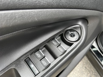 Ford Kuga II SUV Facelifting 2.0 Ecoboost 242KM 2017 Ford Kuga 4X4 KLIMATRONIC AUTOMAT SKORY NAWIGACJA EL.KLAPA PARKTRONIC GWAR, zdjęcie 12