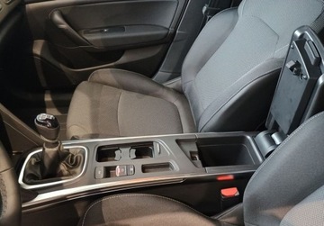 Renault Megane IV GrandCoupe Facelifting 1.3 TCe 140KM 2025 Renault Megane GDYNIA GrandCoupe evolution TCe 140 g.2025 1.3 Benzyna 140KM, zdjęcie 13