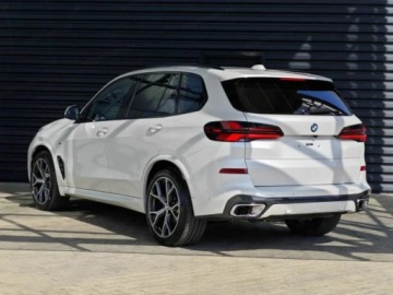 BMW X5 G05 SUV Facelifting 3.0 40d 352KM 2026 BMW X5 xDrive40d Sport Suv 3.0 (352KM) 2026, zdjęcie 1