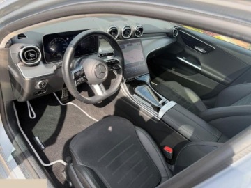 Mercedes Klasa C W206 Kombi 2.0 220d 200KM 2024 Mercedes Klasa C 220d 9G-TRONIC AMG Line 2024r Perfekcyjny! Możliwa zamiana, zdjęcie 4