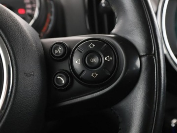 Mini Countryman F60 Crossover 1.5 Plug-in Hybrid 224KM 2020 Mini Countryman Cooper SE ALL4 PHEV Automat, zdjęcie 29