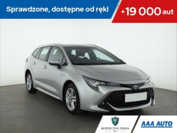 Toyota Corolla XII TS Kombi 1.8 Hybrid 122KM 2019 Toyota Corolla 1.8 Hybrid, Salon Polska