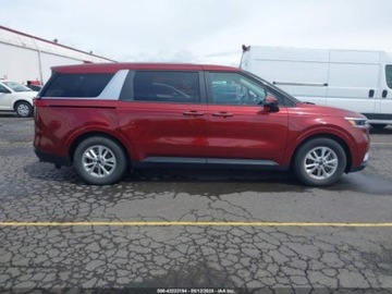 Kia Carnival II 2022 Kia Carnival MPV LX Seat Package 2022 3.5l 3.5 Benzyna 290KM, zdjęcie 6