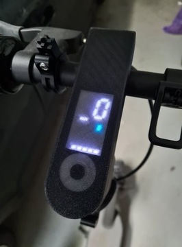 NIEZBĘDNIK zestaw MUST HAVE do Ninebot Max / Motus Scooty 10 (czarny)