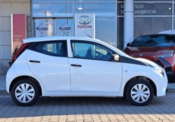 Toyota Aygo II Hatchback 3d Facelifting 1.0 VVT-i 72KM 2019 Toyota Aygo Toyota Aygo 1.0 VVT-i X Comfort 72KM 2019 Benzyna 72KM, zdjęcie 1