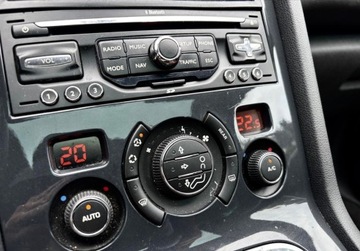 Peugeot 5008 I Minivan 1.6 THP 156KM 2010 Peugeot 5008 Head Up TV PanoramaSkory 7-osobowy Zamiana 1.6 Benzyna, zdjęcie 18