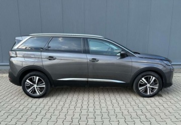 Peugeot 5008 II Crossover Facelifting 1.2 PureTech 130KM 2021 Peugeot 5008 Peugeot 5008 PureTech 130 Stop amp Start Allure Business-Paket, zdjęcie 4