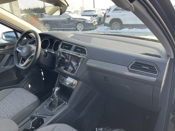 Volkswagen Tiguan II SUV Facelifting 1.5 TSI 150KM 2023 Volkswagen Tiguan Automat Klimatronik Parktronik, zdjęcie 10