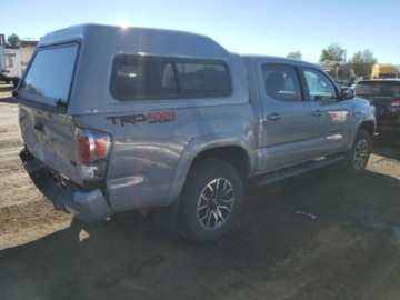 Toyota Tacoma II 2021 Toyota Tacoma 2021, 3.5L, 4x4, TRD SPORT, od ubezpieczalni 3.5 Benzyna, zdjęcie 3