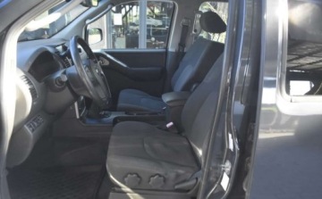 Nissan Navara III 2007 Nissan Navara Nissan Navara LE 2.5 Diesel 171KM, zdjęcie 7
