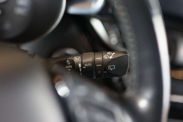 Toyota C-HR I Crossover Facelifting 2.0 Hybrid Dynamic Force 184KM 2019 Toyota C-HR 2.0 Hybrid Selection 2.0 Hybryda 184KM, zdjęcie 27