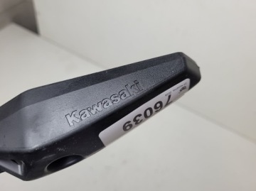 KAWASAKI KLE 650 14-16 ПРАВАЯ КРЫШКА ГМО