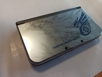 НОВАЯ NINTENDO 3DS XL MONSTER HUNTER 4 ULTIMATE EDITION + ИГРА