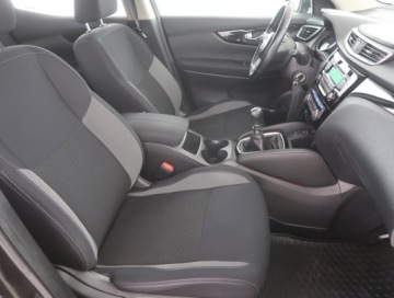 Nissan Qashqai II Crossover 1.2 DIG-T 115KM 2017 Nissan Qashqai 1.2 DIG-T, Salon Polska, Klima, zdjęcie 8