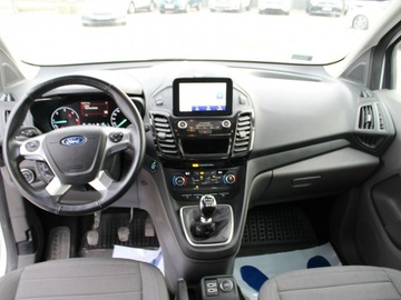 Ford Tourneo Connect III Standard 1.5 EcoBlue 120KM 2019 Ford Tourneo Connect 1.5 EcoBlue 120KM Titanium, zdjęcie 31