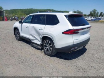 Toyota 2024 Toyota Grand Highlander Hybrid Limited Max 2024 2.4l 2.4 Hybryda 265KM, zdjęcie 3