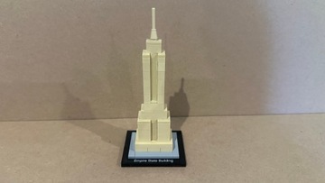 LEGO ARCHITECTURE ZESTAW 21002 EMPIRE STATE BUILDING z 2009r.