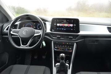 Volkswagen T-Roc I SUV Facelifting 1.5 TSI ACT 150KM 2022 Volkswagen T-Roc Salon PL 1.5TSI 150KM LIFEPakiety x4 ACC LEDPlus AndroidA, zdjęcie 10