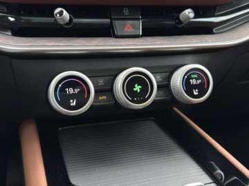 Skoda Superb IV Kombi 2.0 TDI 193KM 2024 Skoda Superb LED Matrix kamera 360 Head-up hak dach panoramiczny, zdjęcie 22