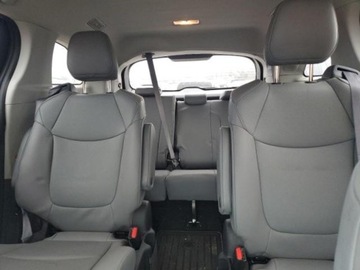 Toyota Sienna III 2022 Toyota Sienna Toyota Sienna XLE AWD 7-Passenger 2.5 Hybryda 245KM, zdjęcie 10