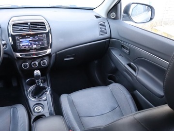 Mitsubishi ASX I SUV Facelifting 1.8 150KM 2015 Mitsubishi ASX 1.8 DI-D MIVEC, 4X4, Skóra, Navi, zdjęcie 7