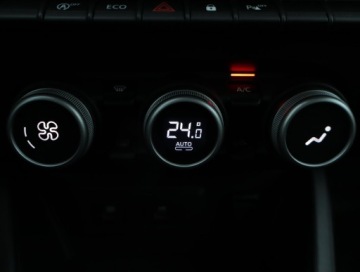 Dacia Duster II SUV Facelifting 1.3 TCe 130KM 2023 Dacia Duster 1.3 TCe, Salon Polska, 1. Właściciel, zdjęcie 12