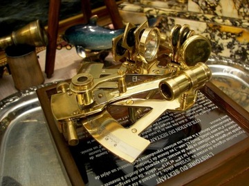 Секстан латунный в коробке - NSWB -GD