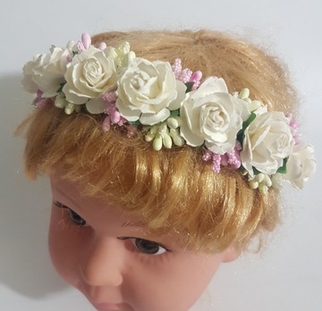 OPASKA KWIATY ECRU+RÓŻ KOMUNIA RÓŻYCZKI