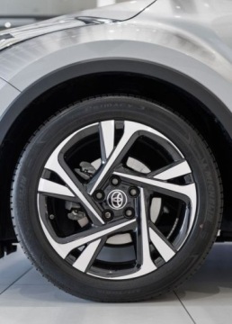 Toyota C-HR I Crossover Facelifting 1.8 Hybrid 122KM 2022 Toyota C-HR 1.8 Hybrid Style 1.8 Hybryda 122KM, zdjęcie 18