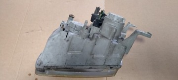 HYUNDAI TRAJET 00- SVĚTLOMET PRAVÝ