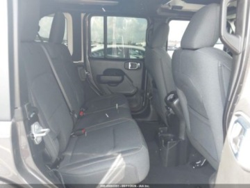 Jeep Wrangler IV 2025 Jeep Wrangler 4-Door Summit 2025 2.0 Benzyna 270KM, zdjęcie 13