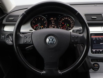 Volkswagen Passat B6 Variant 3.2 V6 FSI 250KM 2009 VW Passat 3.2 FSI, 4X4, DSG, Xenon, Klima, zdjęcie 16