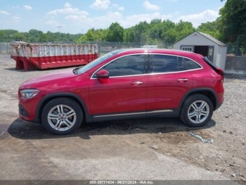 Mercedes GLA II 2022 Mercedes-Benz GLA 2022r, 4Matic, 2.0L 2.0 Benzyna 221KM, zdjęcie 5