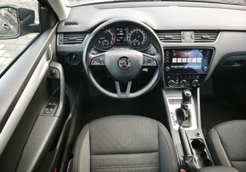 Skoda Octavia III Kombi Facelifting 1.5 TSI ACT 150KM 2020 Skoda Octavia kombi Pakiet Amazing, Tempomat, GPS, Podgrzewane fotele,Sal, zdjęcie 4