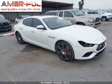 Maserati Ghibli III 2019 Maserati Ghibli 2019 Maserati Ghibli S Q4 GranSport 3.0L 3.0 Benzyna 424KM