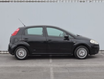 Fiat Punto Grande Punto Hatchback 5d 1.4 8v 77KM 2008 Fiat Grande Punto 1.4, Klima, El. szyby, zdjęcie 5