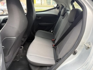 Toyota Aygo II Hatchback 3d Facelifting 1.0 VVT-i 72KM 2021 Toyota Aygo 1.0 VVT-i X-play II (2014-) Toyota Ayg, zdjęcie 20