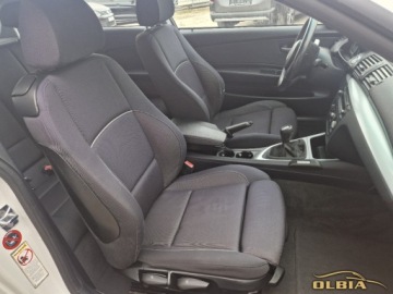 BMW Seria 1 E81/E87 Hatchback 5d E87 1.6 116i 122KM 2008 BMW Seria 1 Radio CdAux Wielofunkcyjna kierownica 1.6 Benzyna 122KM, zdjęcie 15