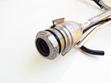 ТРУБКА ЗАЛИВНОЙ ГОРЛОВИНЫ 31321182 VOLVO V40 II 12-19