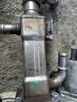 ОХЛАДИТЕЛЬ ВЫХЛОПНЫХ ГАЗОВ EGR RENAULT SCENIC II 1.9 DCI ПОВРЕЖДЕНА ПРОБКА