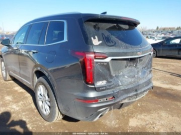 Cadillac 2022 Cadillac XT6 Luxury 2022 2.0 Benzyna 235KM, zdjęcie 9