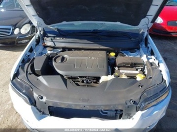 Jeep Cherokee V 2020 Jeep Cherokee 2020r., Limited 4X4, od ubezpieczalni 3.2 Benzyna 271KM, zdjęcie 10