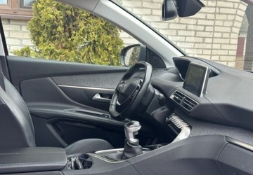 Peugeot 3008 II Crossover 1.2 PureTech 130KM 2018 Peugeot 3008 1.2 Benzyna 130KM, zdjęcie 15