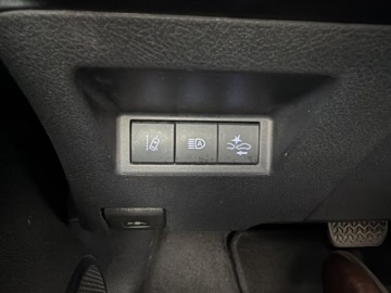 Toyota Yaris III Hatchback 5d Facelifting 2017 1.5 Hybrid 100KM 2019 Toyota Yaris Hybrid 100 Premium EU6 III (2011-2019, zdjęcie 17