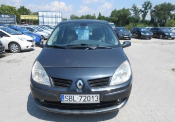 Renault Scenic II 2.0 i 16V 136KM 2007 Renault Scenic Renault Scenic II Automat 2.0 Benzyna 135KM, zdjęcie 1