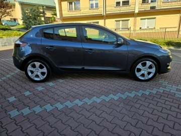 Renault Megane III Hatchback Facelifting 2013 1.6 16V 110KM 2015 Renault Megane 1.6i (110ps) Klima, Elektryka,, zdjęcie 8