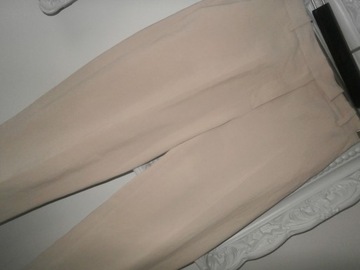 COS bardzo ładne spodnie w kant z mankietem 34